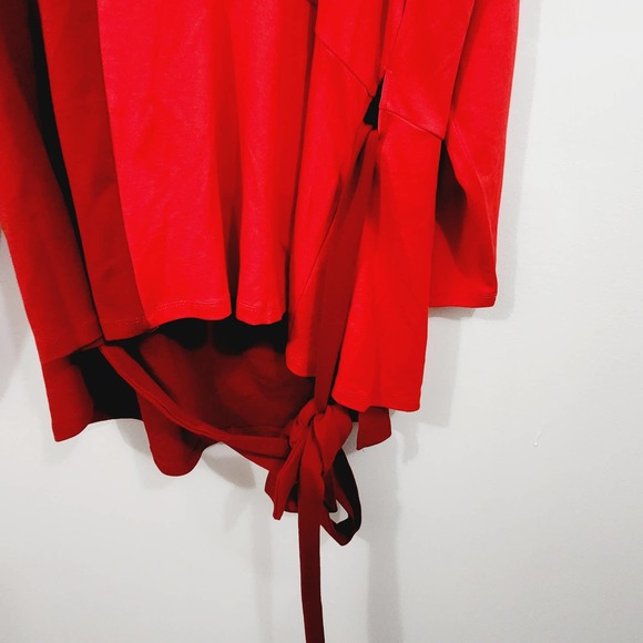 ELOQUII Colorblock Wrap Top Red Goji Berry Stretch Knit NWT Womens Size Plus 24W - Picture 10 of 14